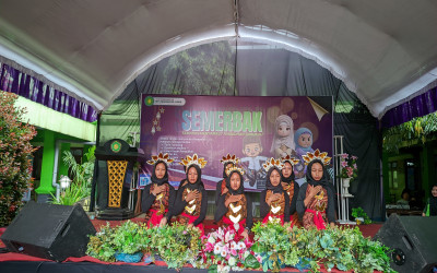 Semerbak Hari Kedua diguyur Hujan Namun Tetap Semangat Mengikuti Keseruannya