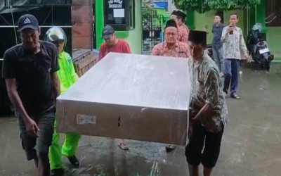 MTs Madarijul Huda Terima 4 IFP dari Kemenag RI, Perkuat Transformasi Digital Madrasah